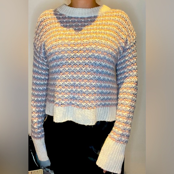 Urban Heritage Sweaters - Urban Heritage Blue & Pink & White Knitted Cute Cozy Sweater